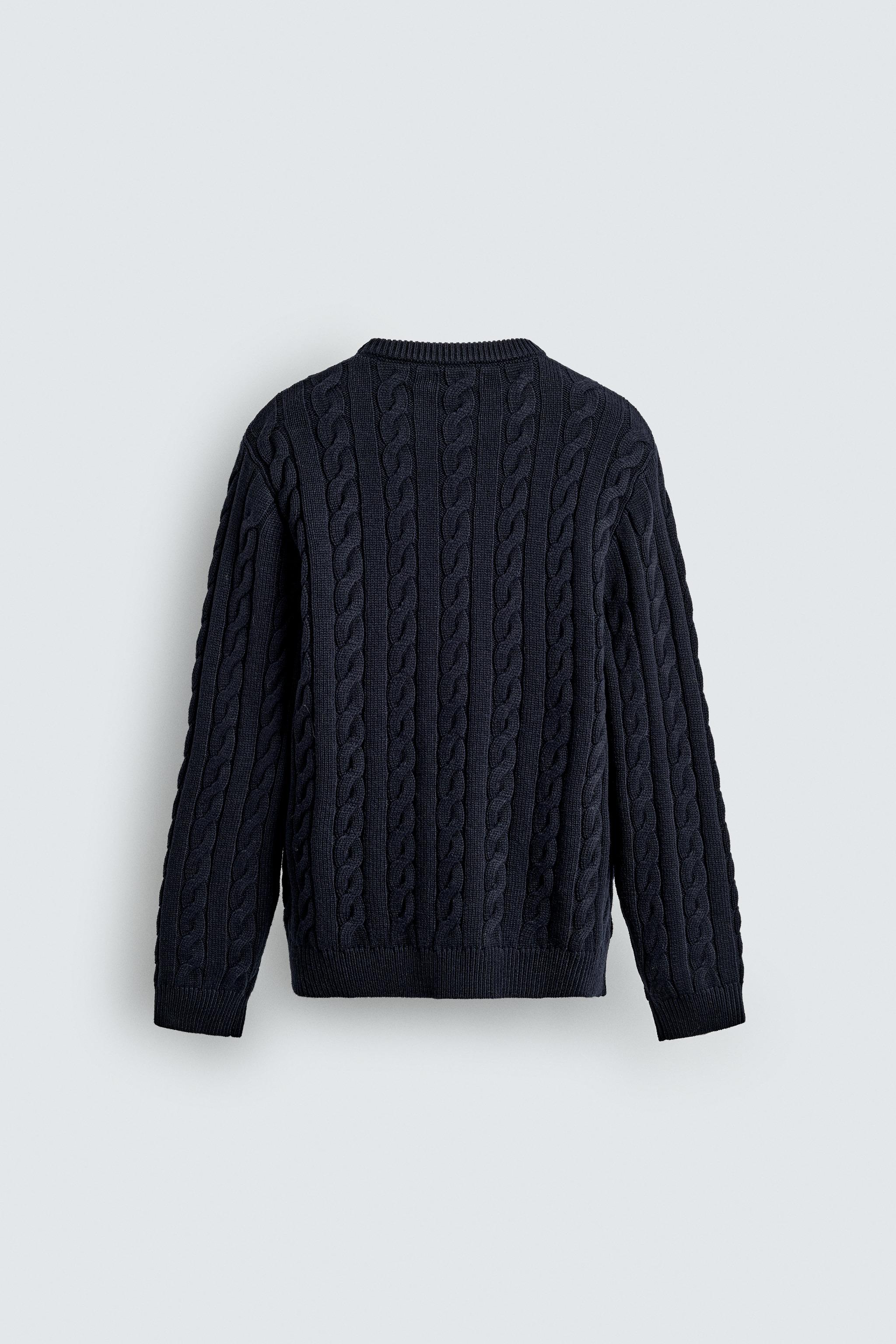 CABLE KNIT JUMPER